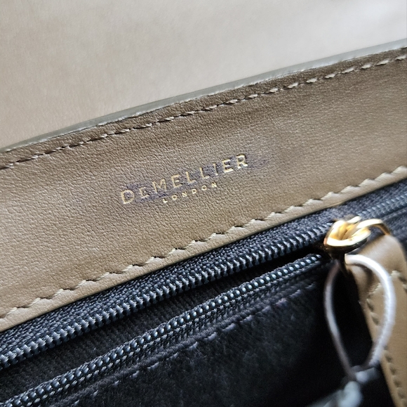 Authentic DeMellier Montreal in discontinued Olive green - Picture 10 of 17